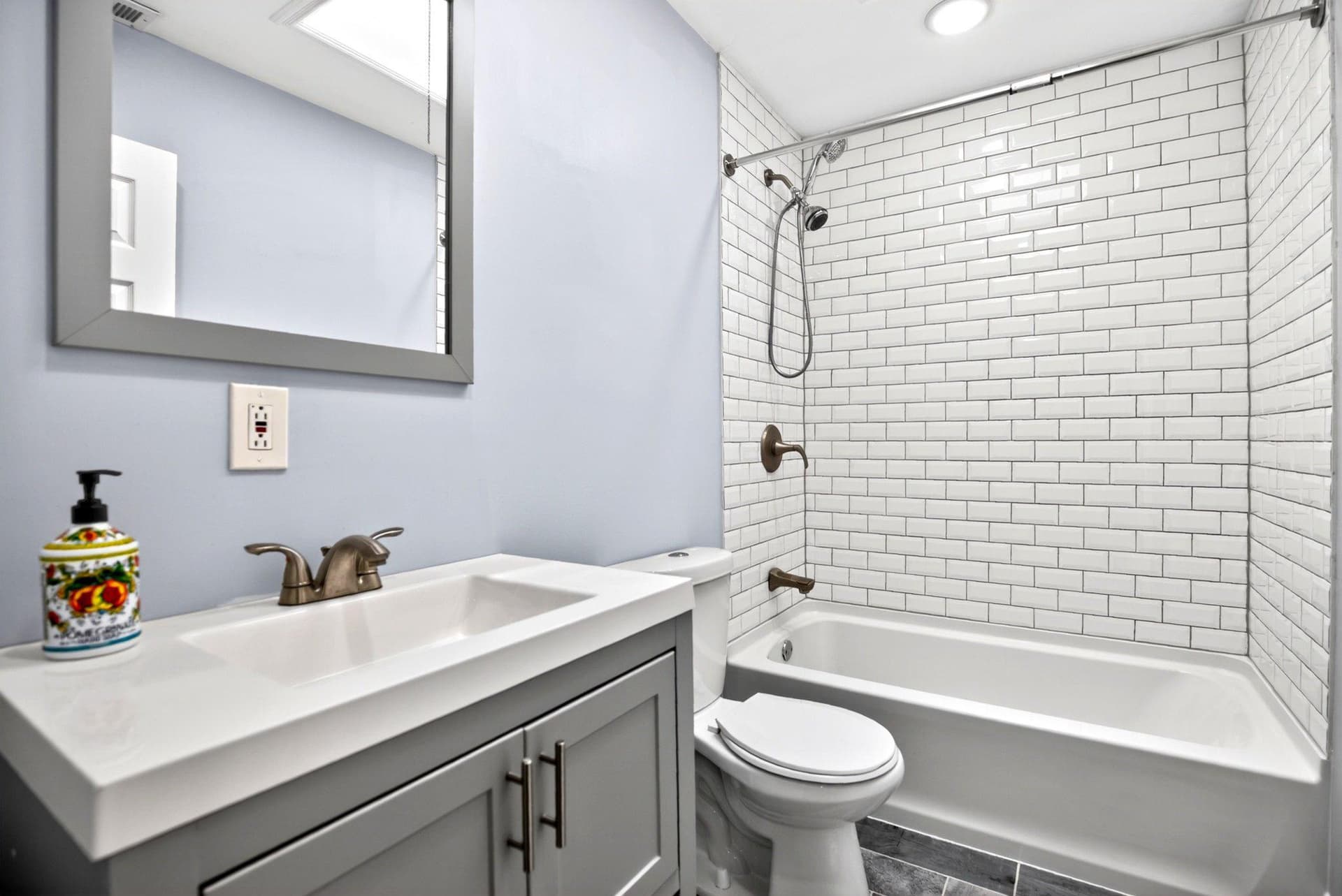 5148 Catharine Street photo 22