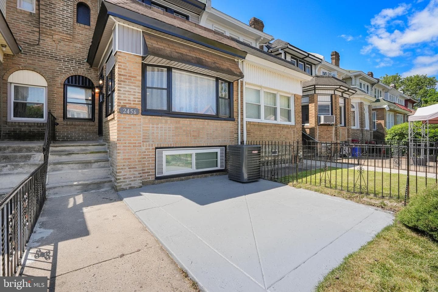 2456 76th Avenue photo 3