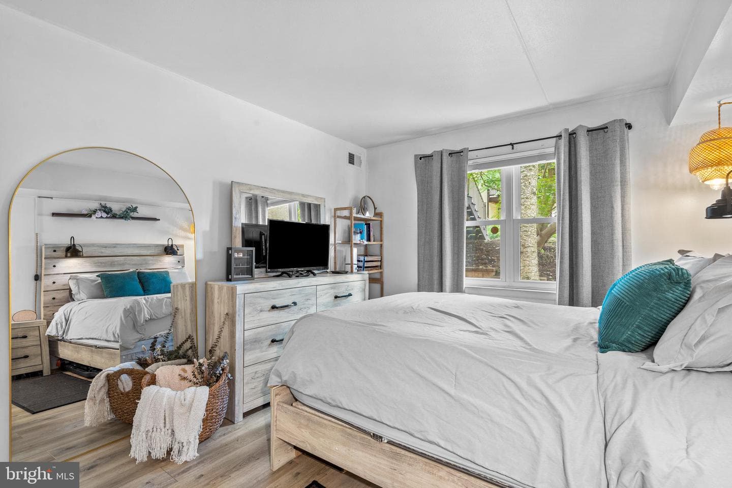 263 Shawmont Avenue #9c2 photo 14