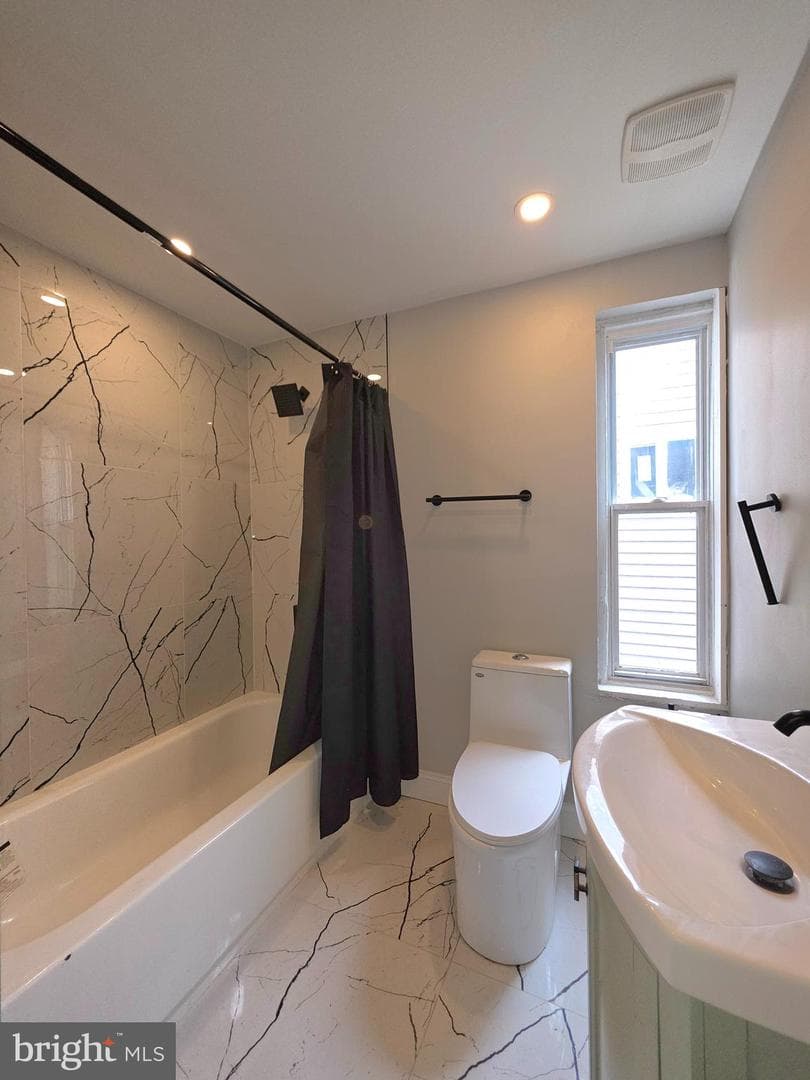 4042 Haverford Avenue photo 4