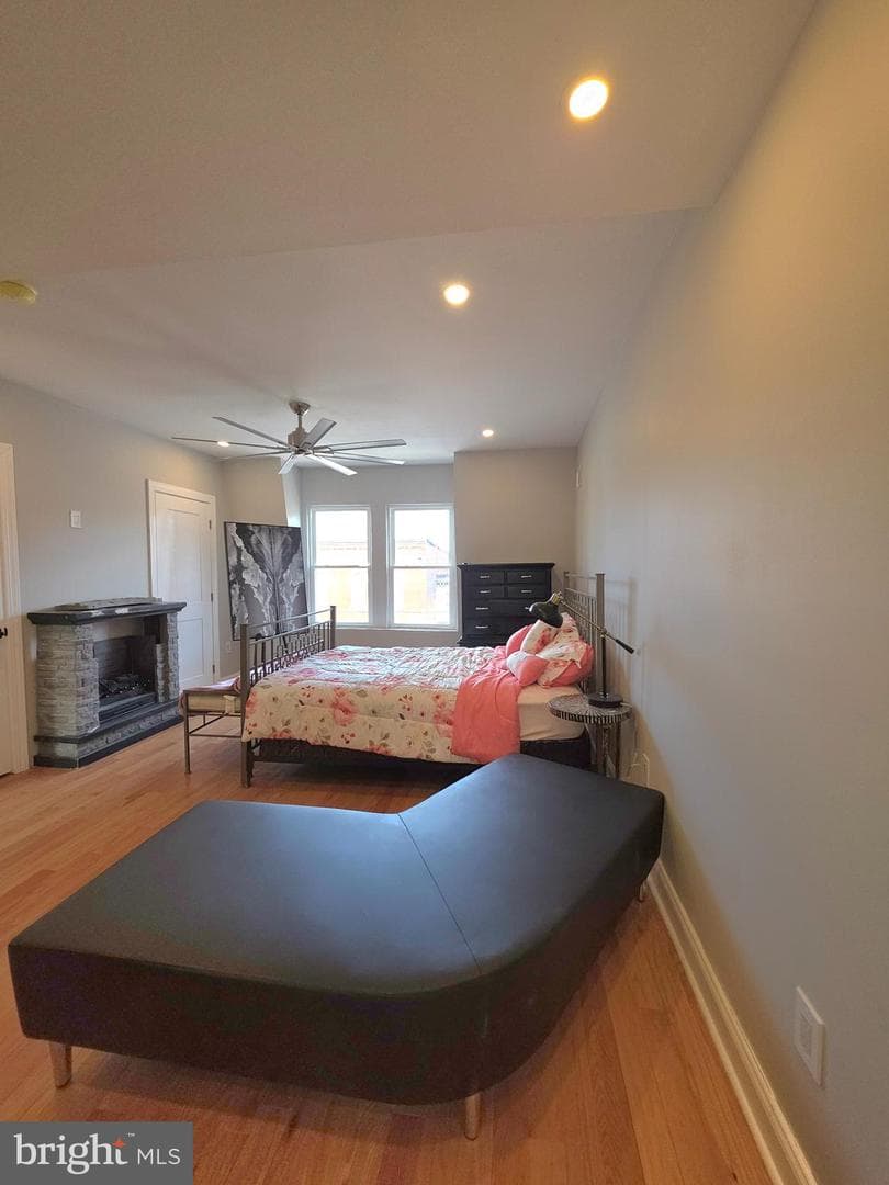 4042 Haverford Avenue photo 5
