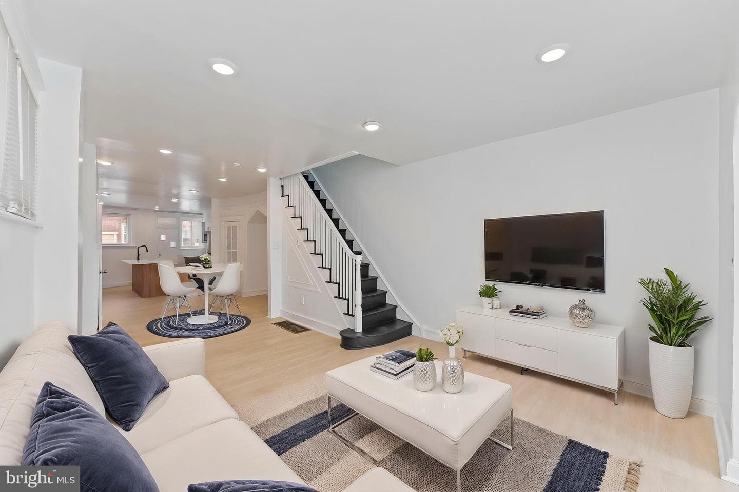 5919 Upland Way, Philadelphia