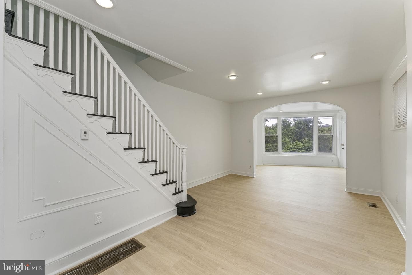 5919 Upland Way photo 7