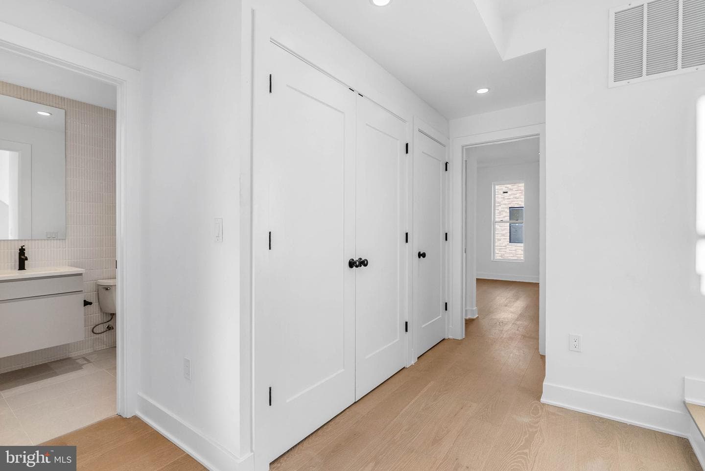 635 N 7th Street #h3b photo 13