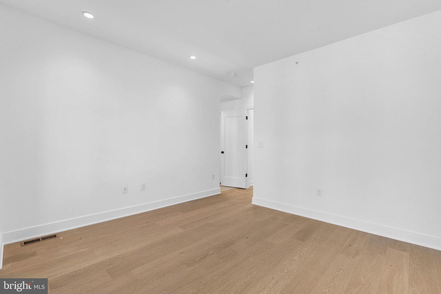635 N 7th Street #h3b photo 17