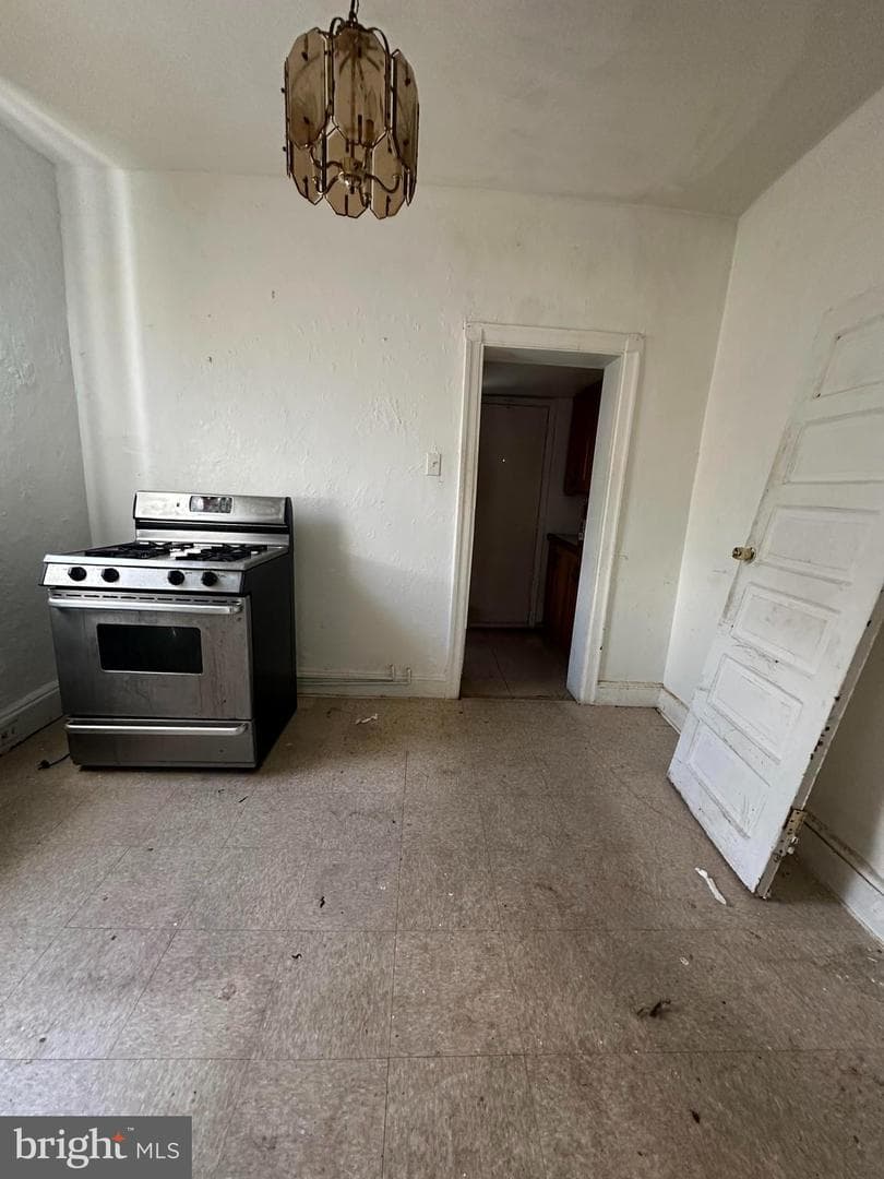 5912 Spring Street photo 6