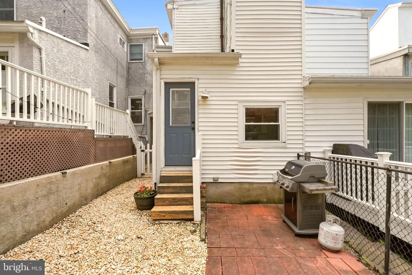 228 Jamestown Street photo 21