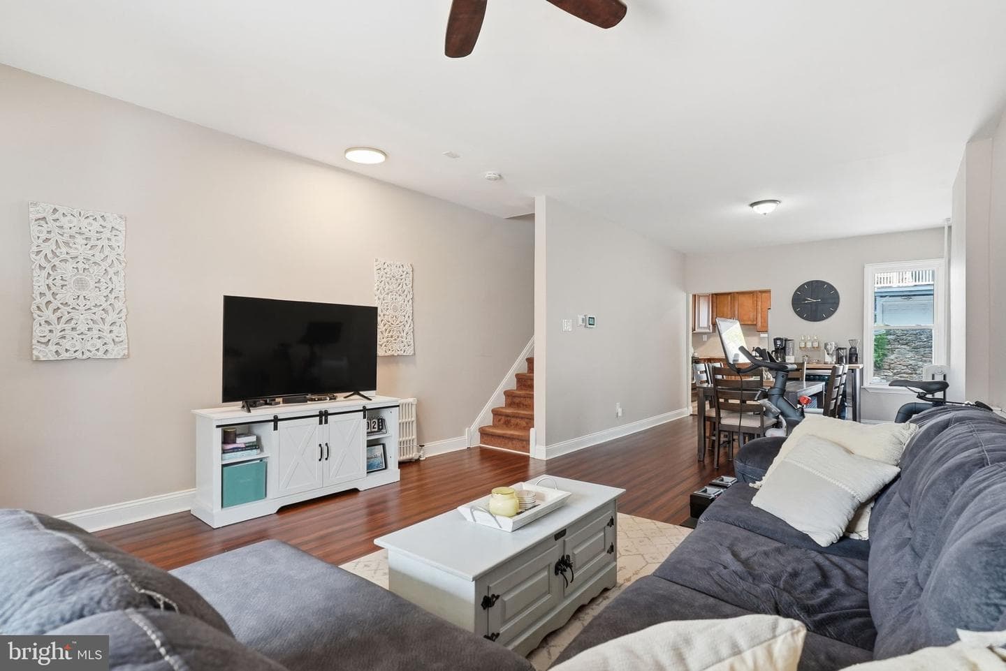 228 Jamestown Street photo 4
