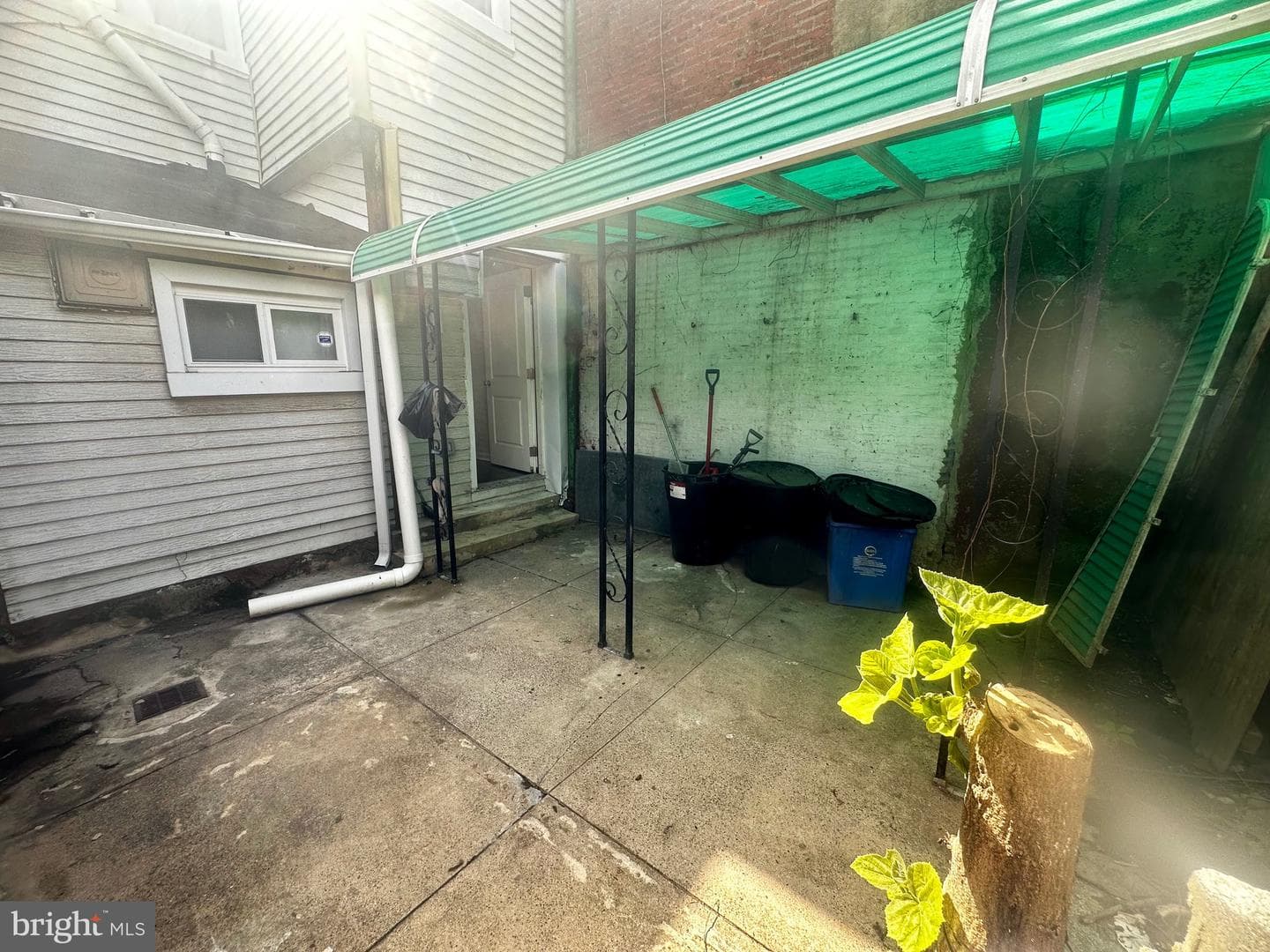 2714 N Fairhill Street photo 13