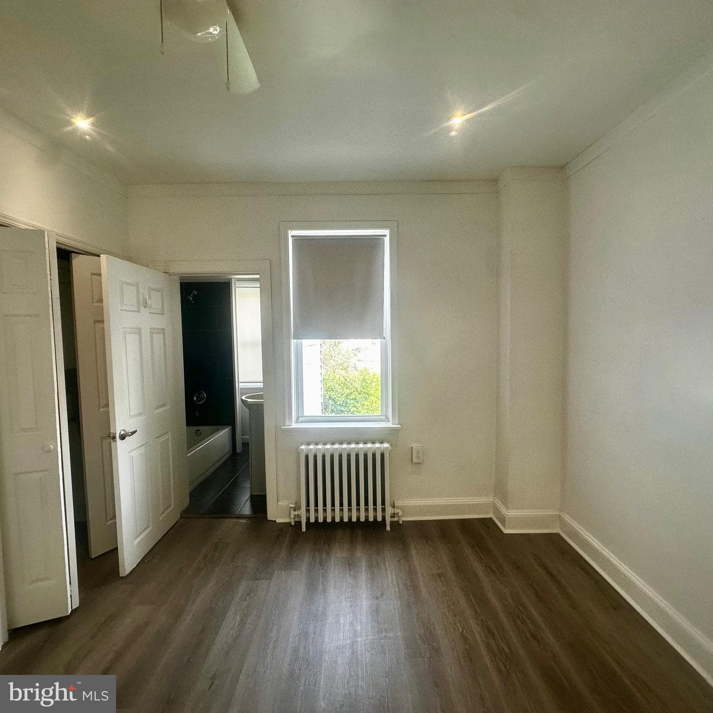 2714 N Fairhill Street photo 25
