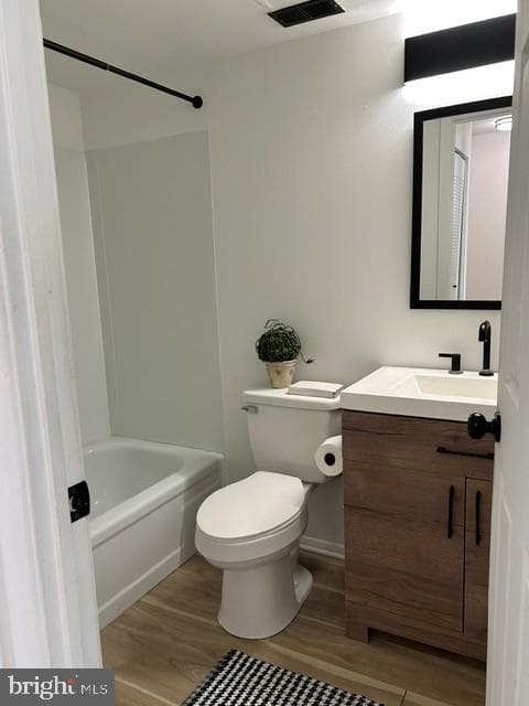 611 Roxborough Avenue #603a photo 11
