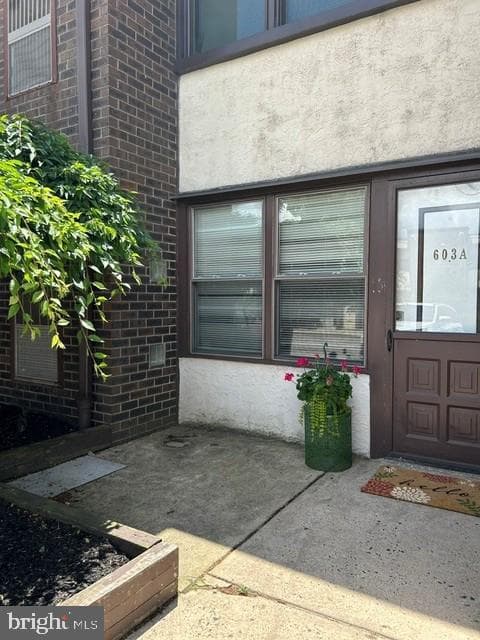 611 Roxborough Avenue #603a photo 3