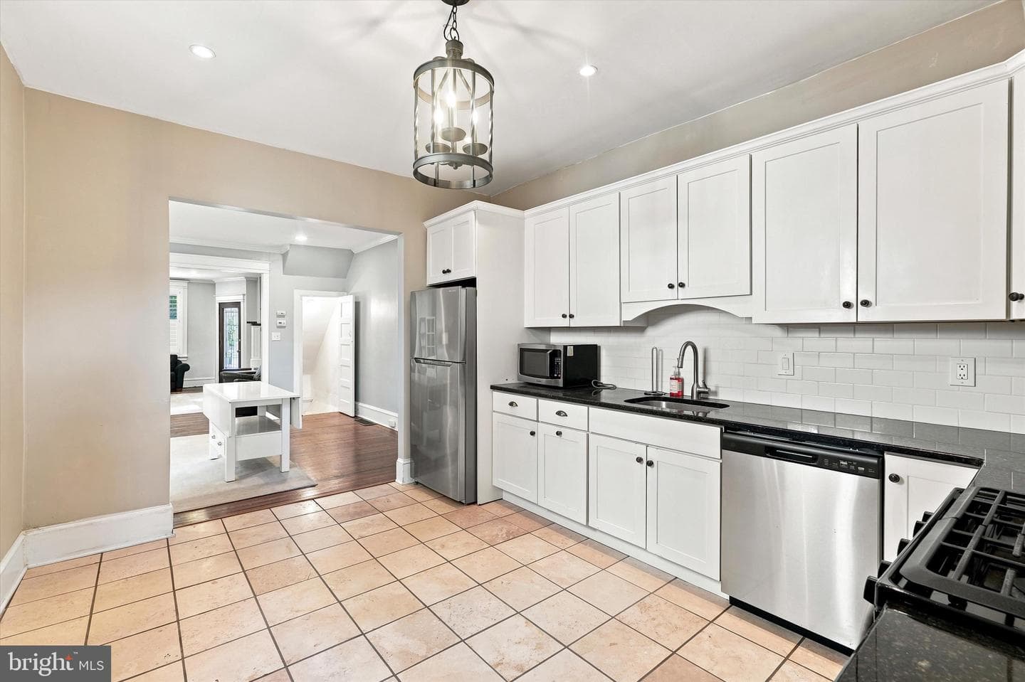 3362 Vaux Street photo 17