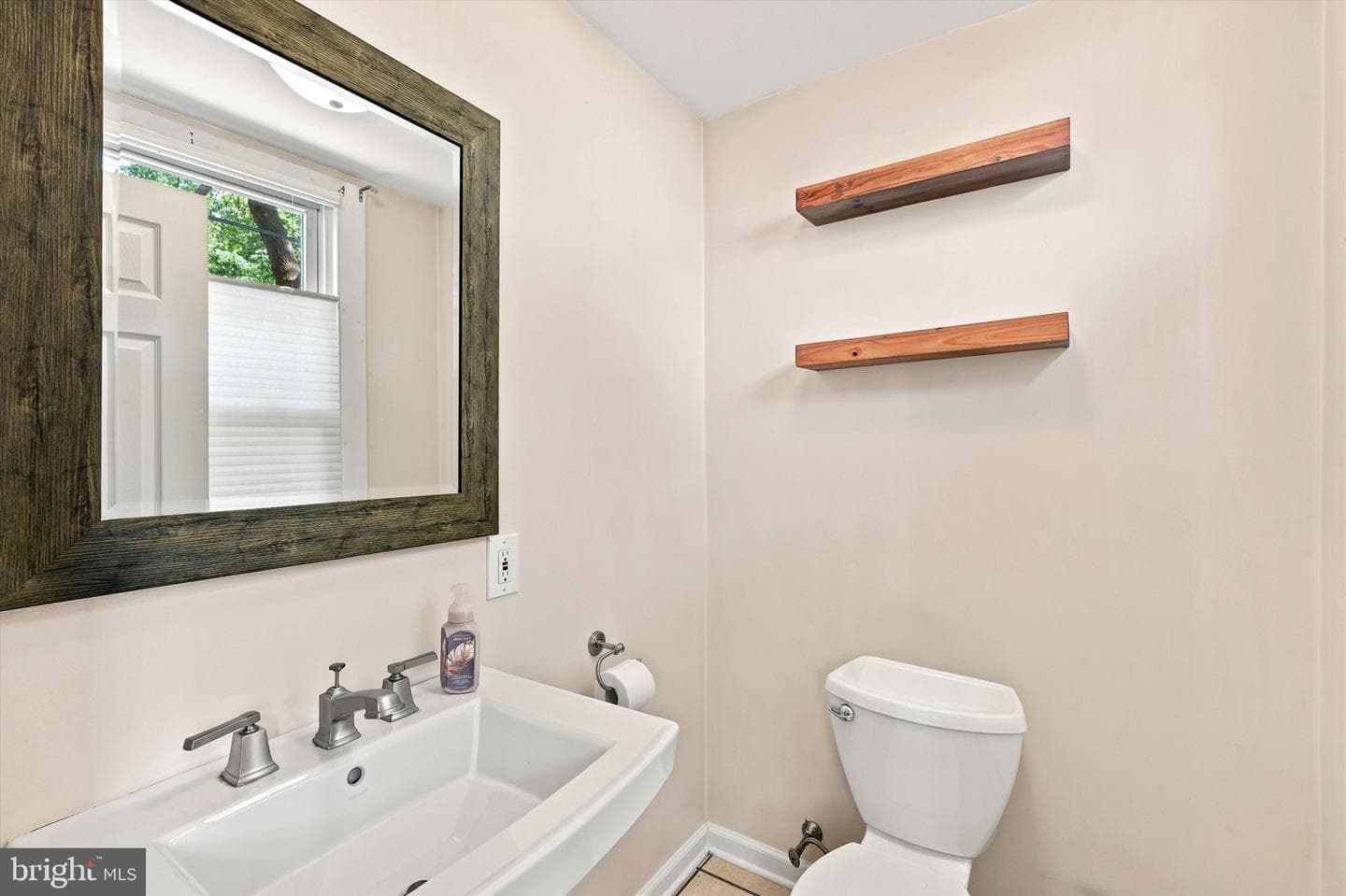 3362 Vaux Street photo 18
