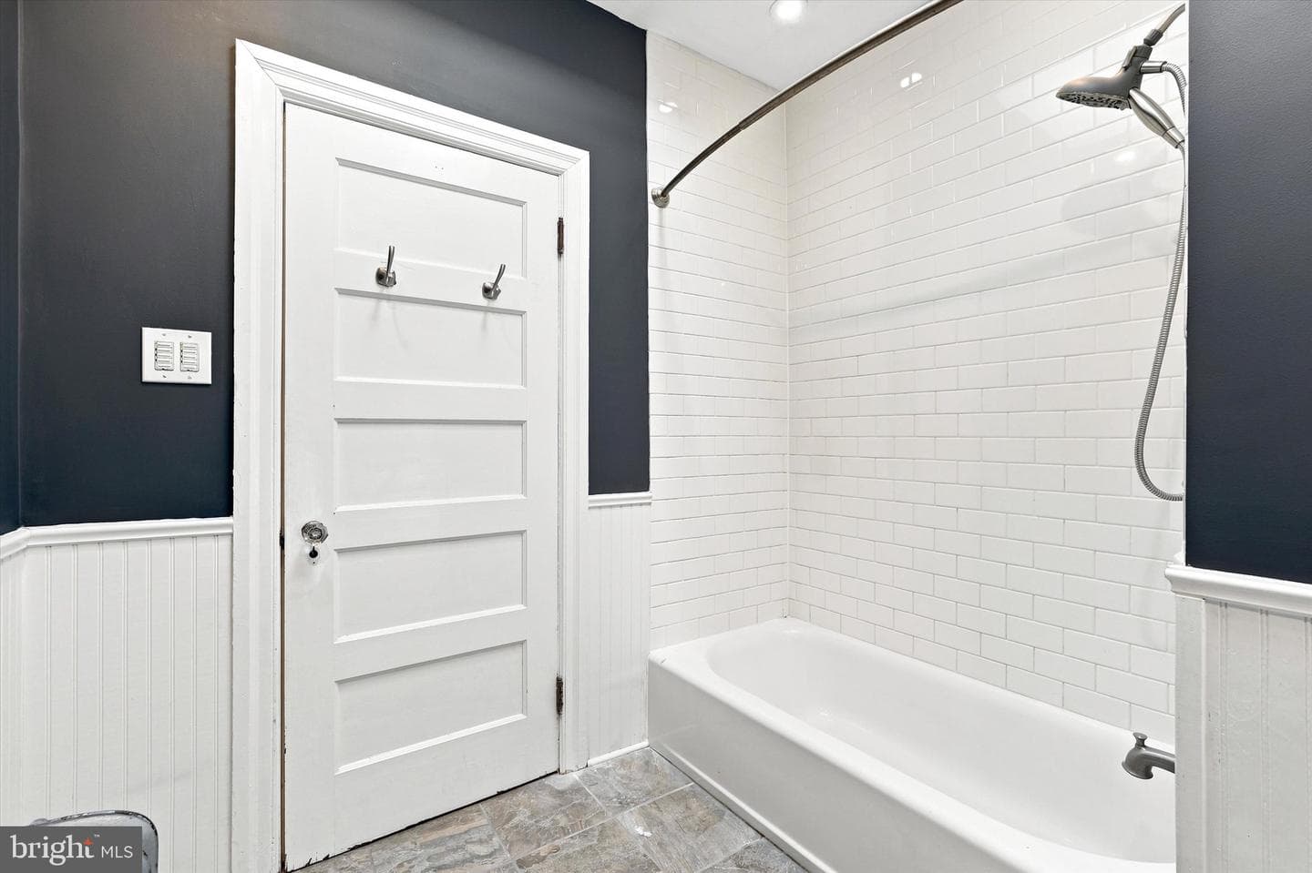 3362 Vaux Street photo 29
