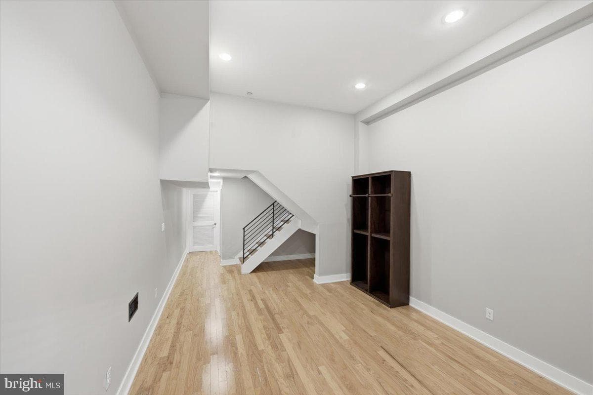 2313 Ellsworth Street photo 30