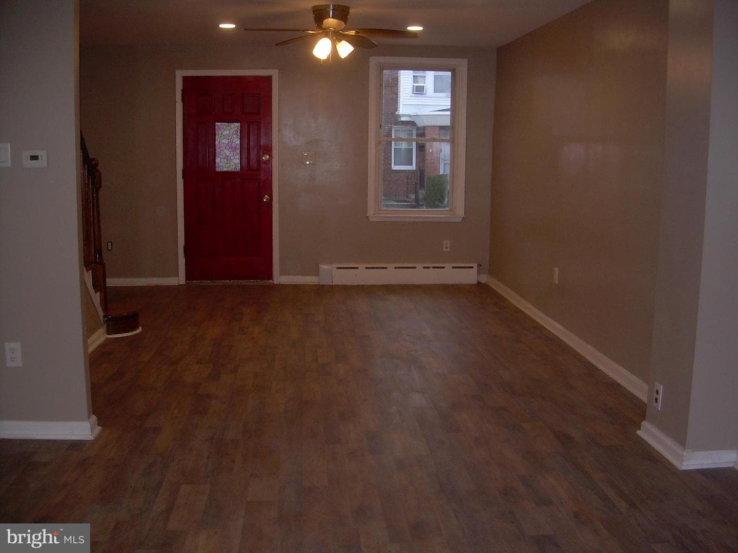 853 Anchor Street photo 11