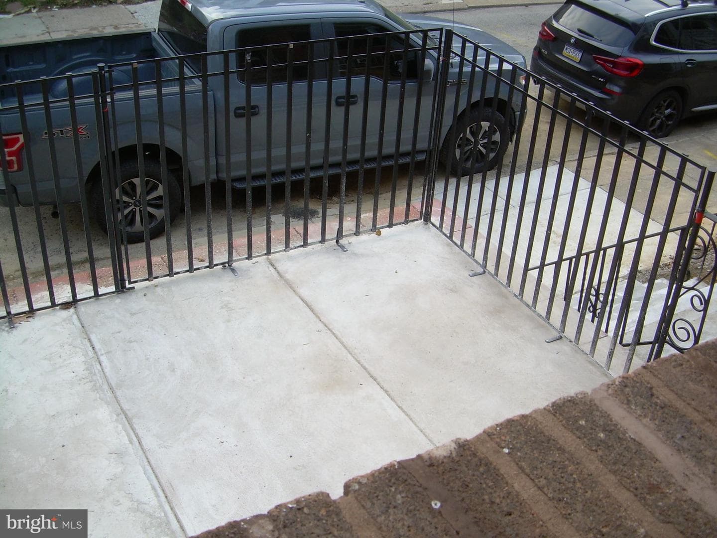 853 Anchor Street photo 6