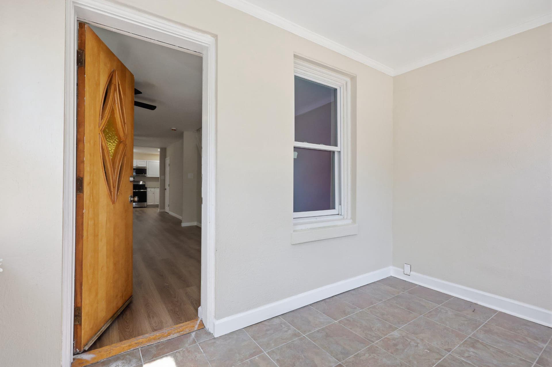 4022 Mitchell Street photo 5