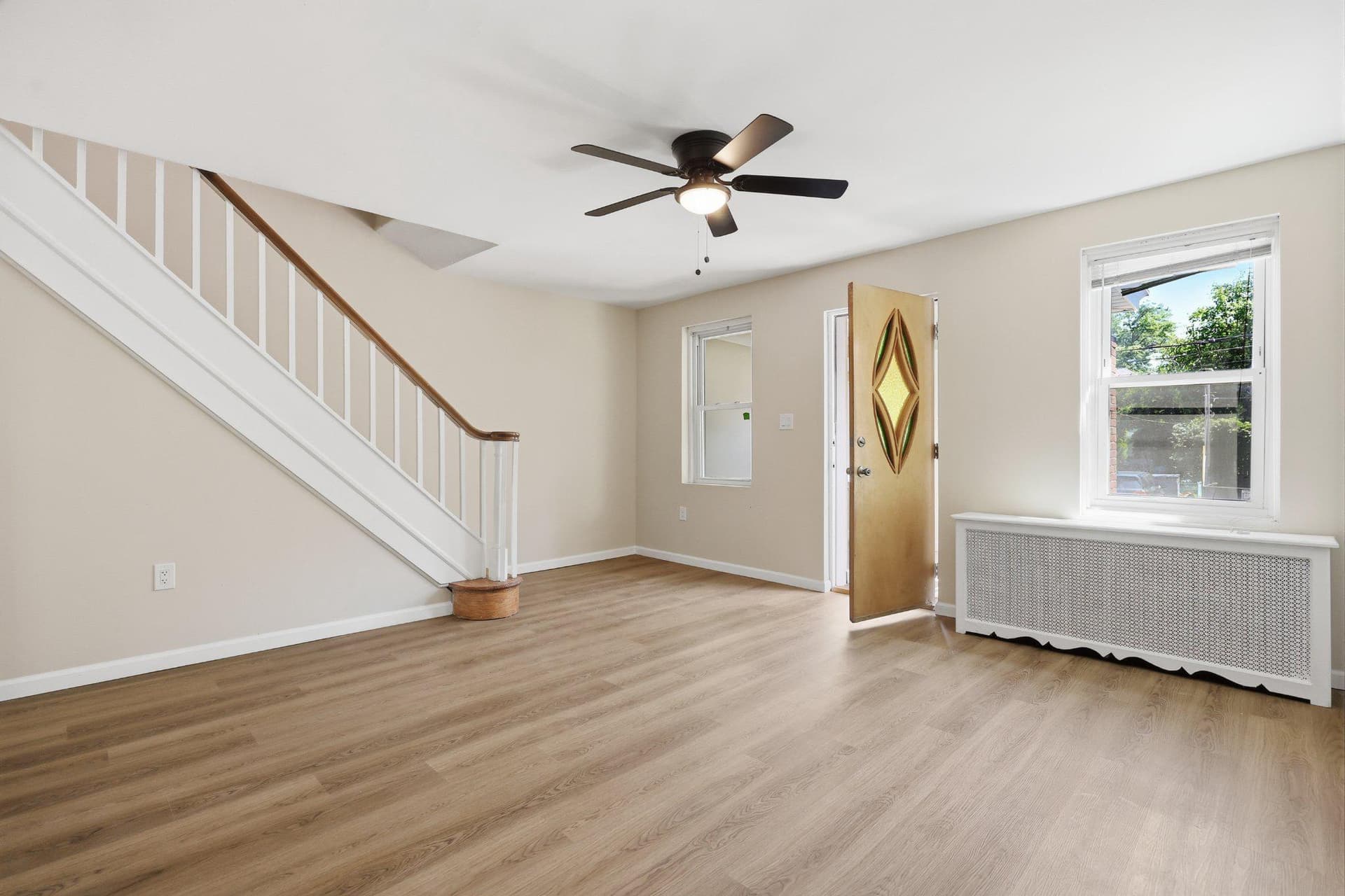 4022 Mitchell Street photo 6