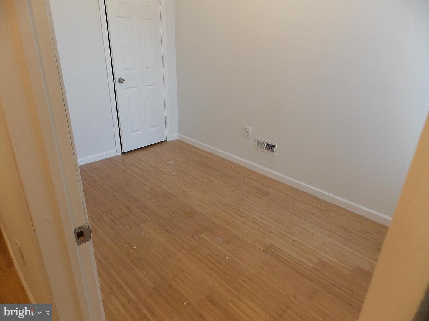 2269 N Gratz Street photo 5