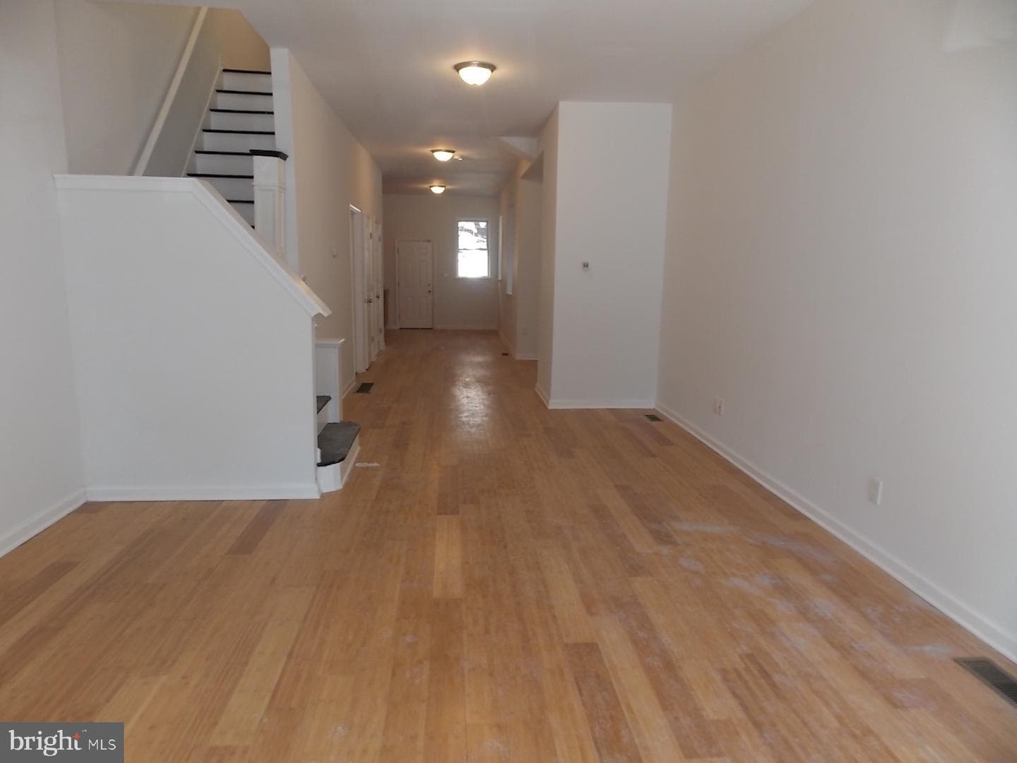 2323 W Lehigh Avenue photo 8