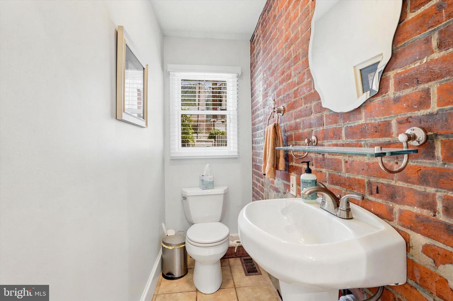 3029 W Harper Street photo 6