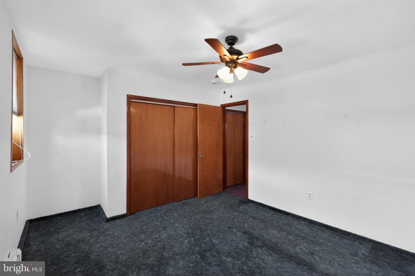 2334 S Rosewood Street photo 15