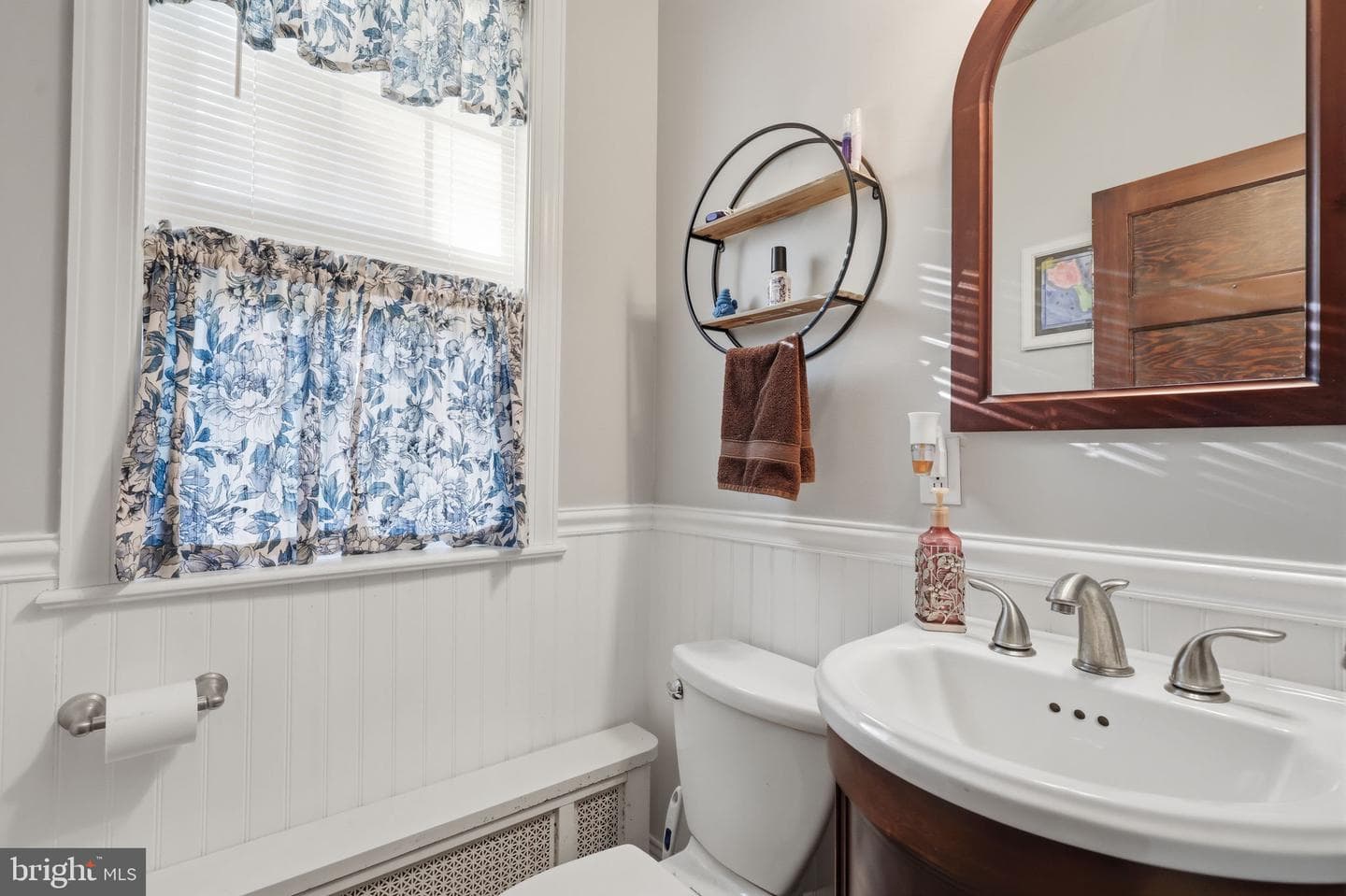 755 Byberry Road photo 20