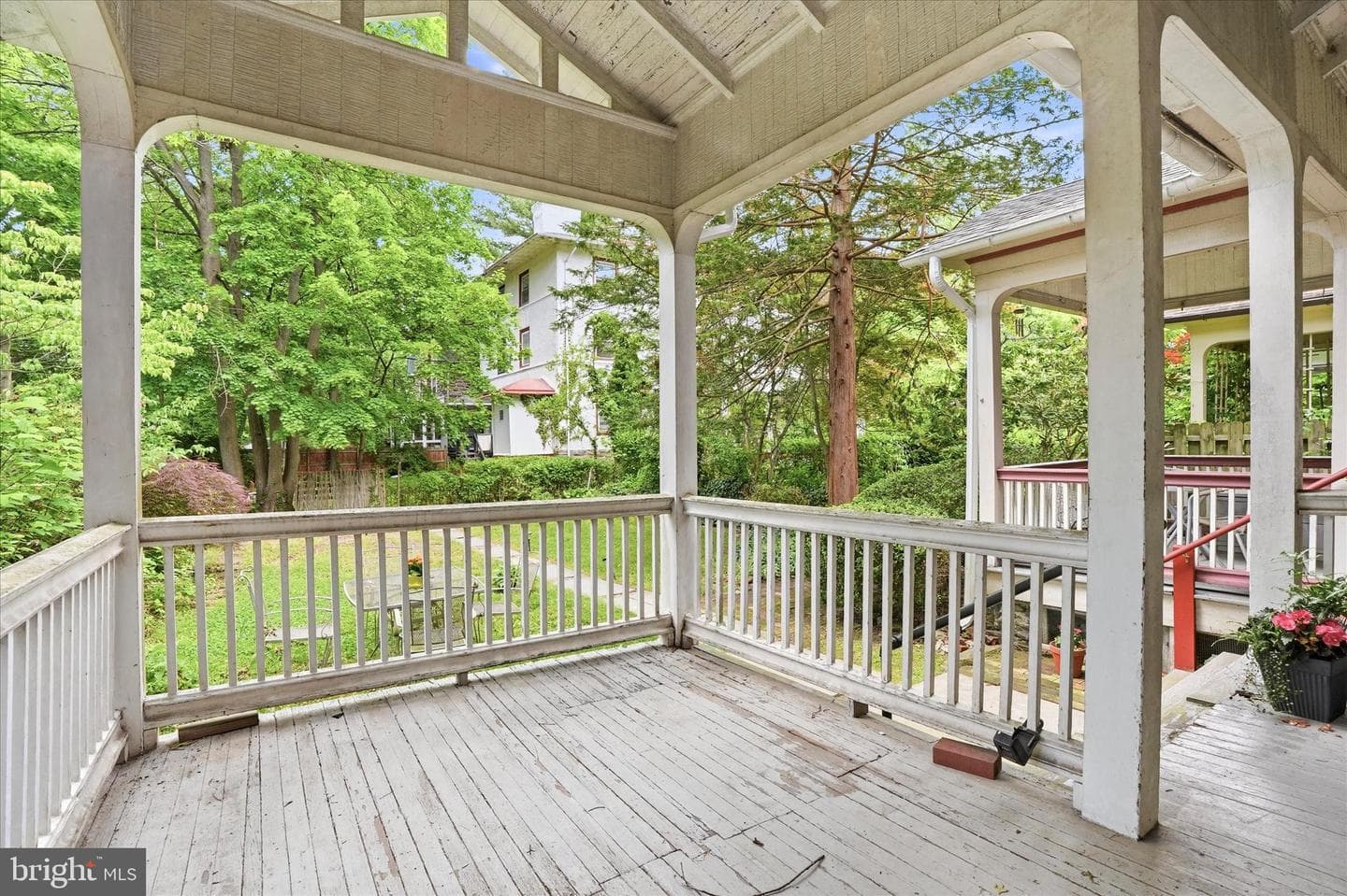 111 W Allens Lane photo 3