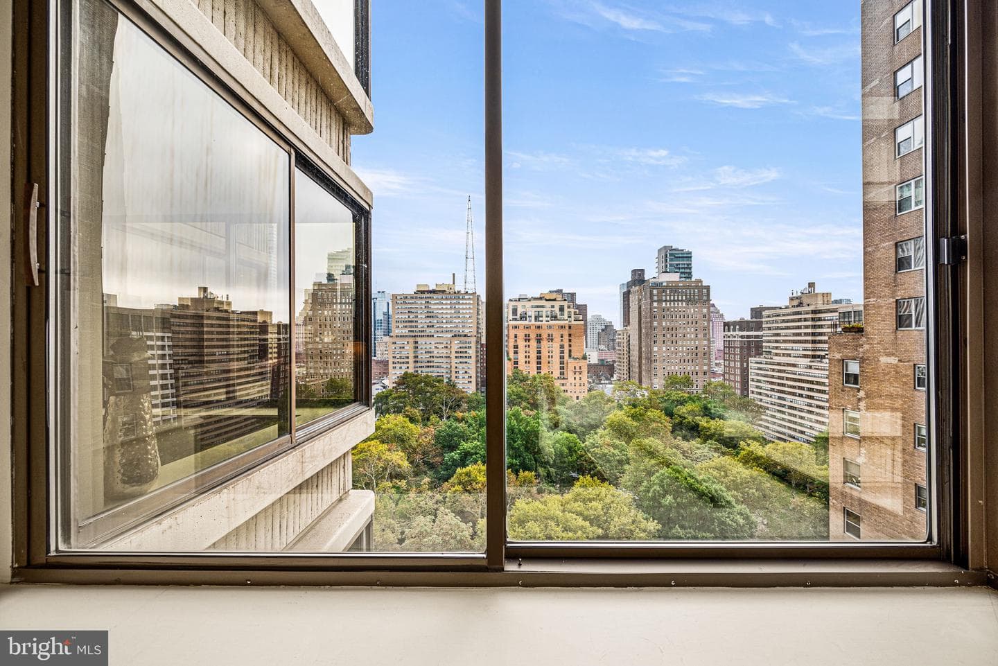 202 W Rittenhouse Square #1508 photo 2
