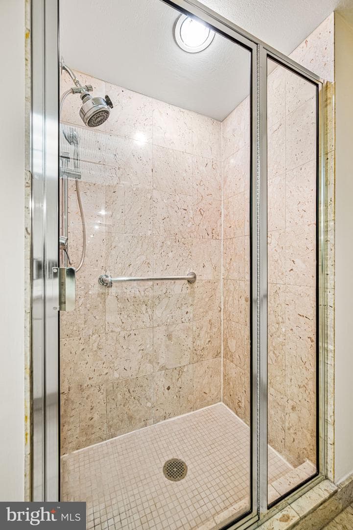 202 W Rittenhouse Square #1508 photo 22
