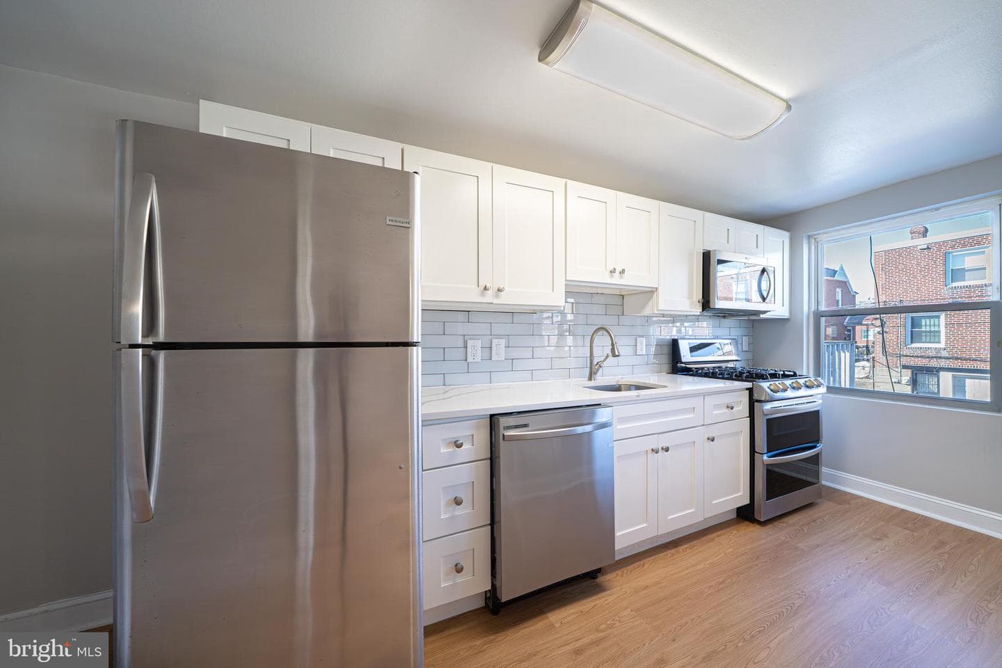 7230 Horrocks Street photo 9