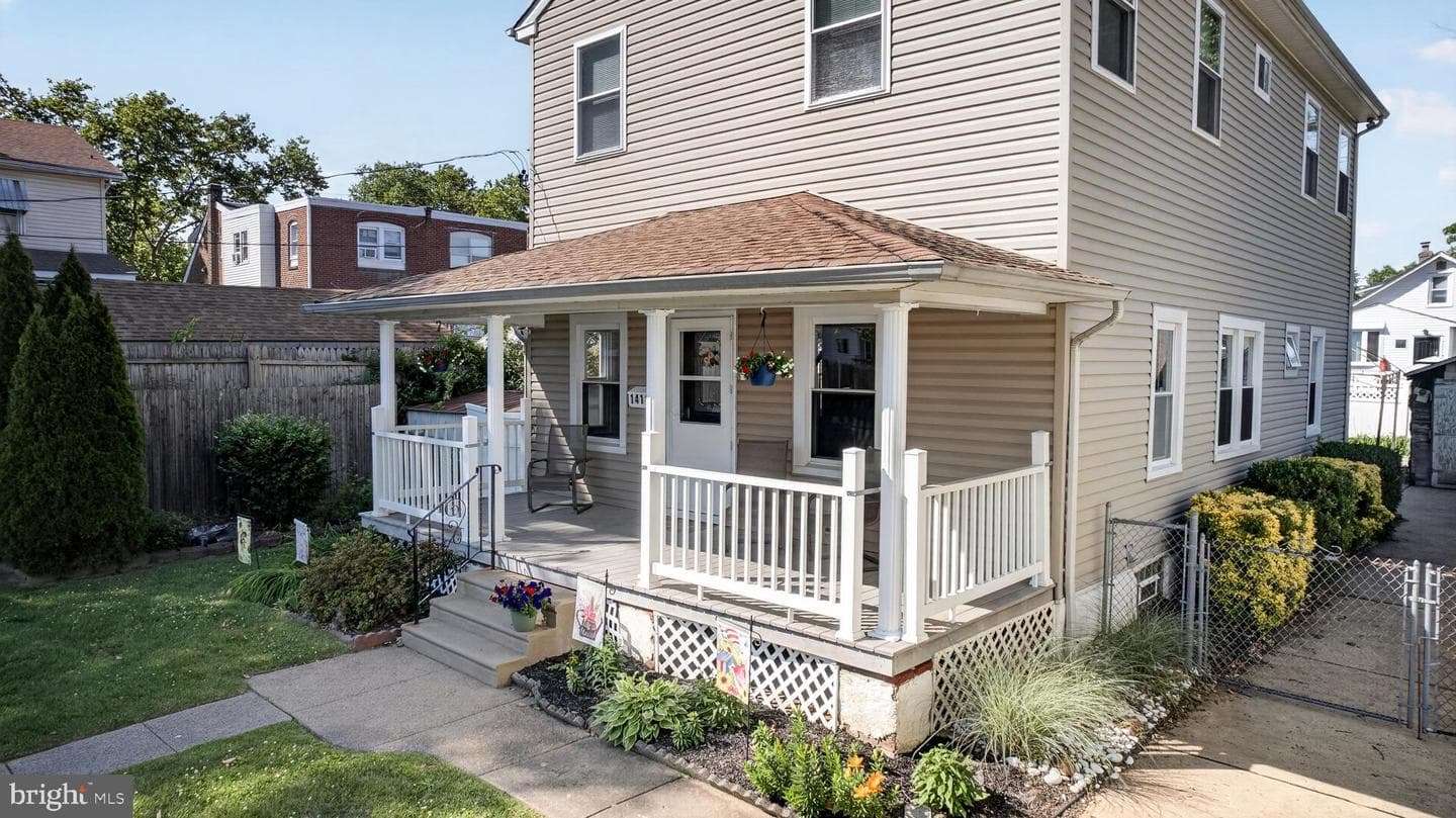 1409 Bleigh Avenue photo 2