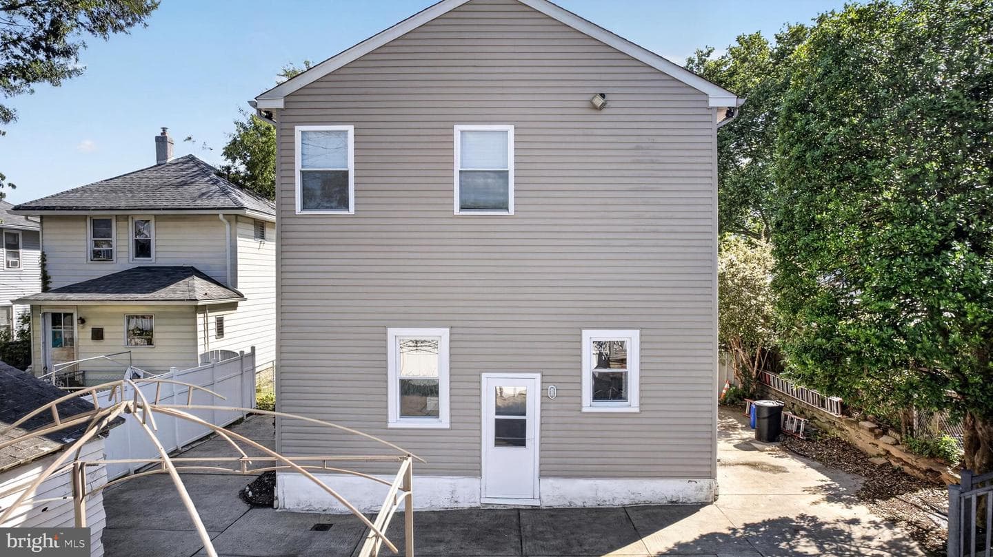 1409 Bleigh Avenue photo 51