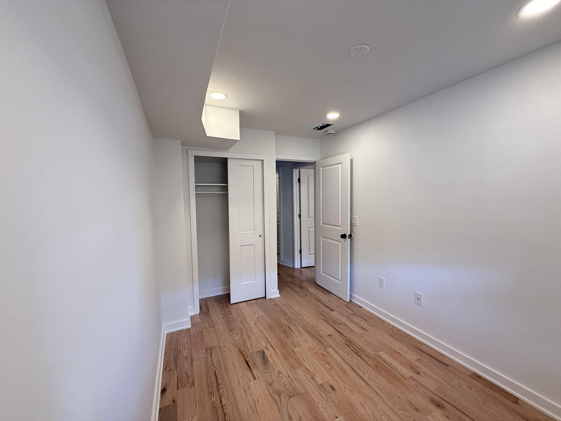 3043 Miller Street photo 16