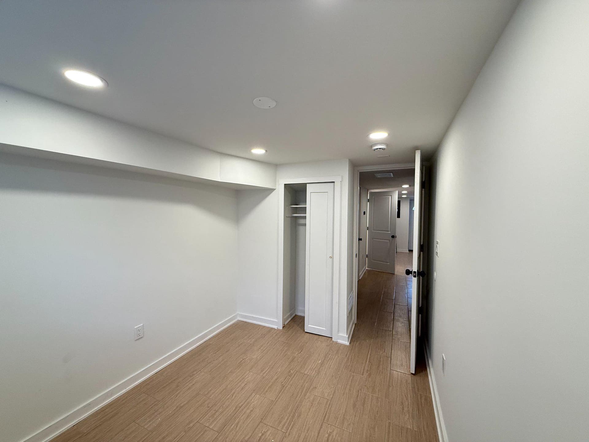 3043 Miller Street photo 9