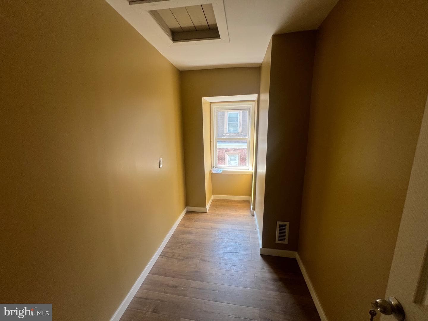 4623 Pulaski photo 27