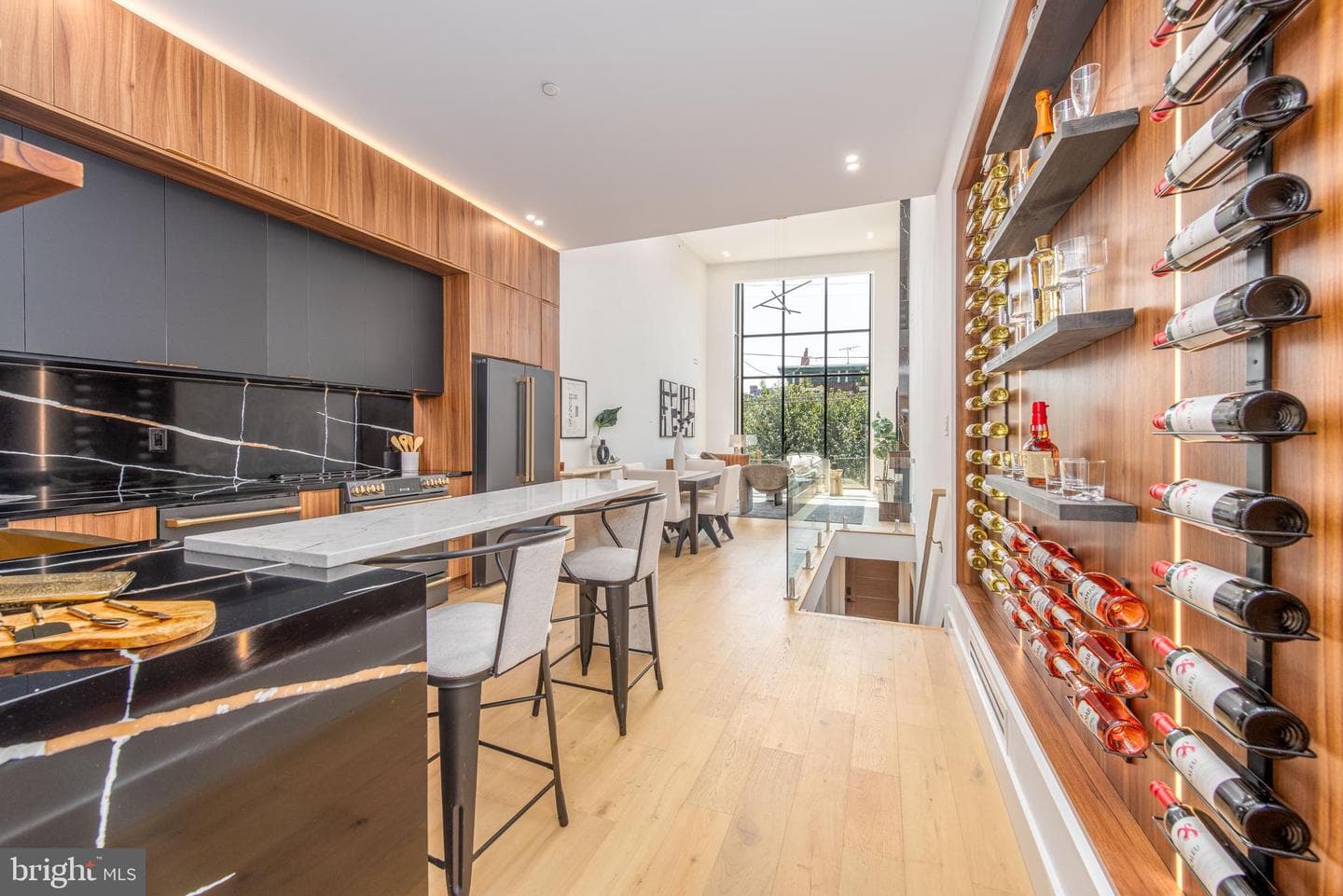 217 Tasker Street photo 13