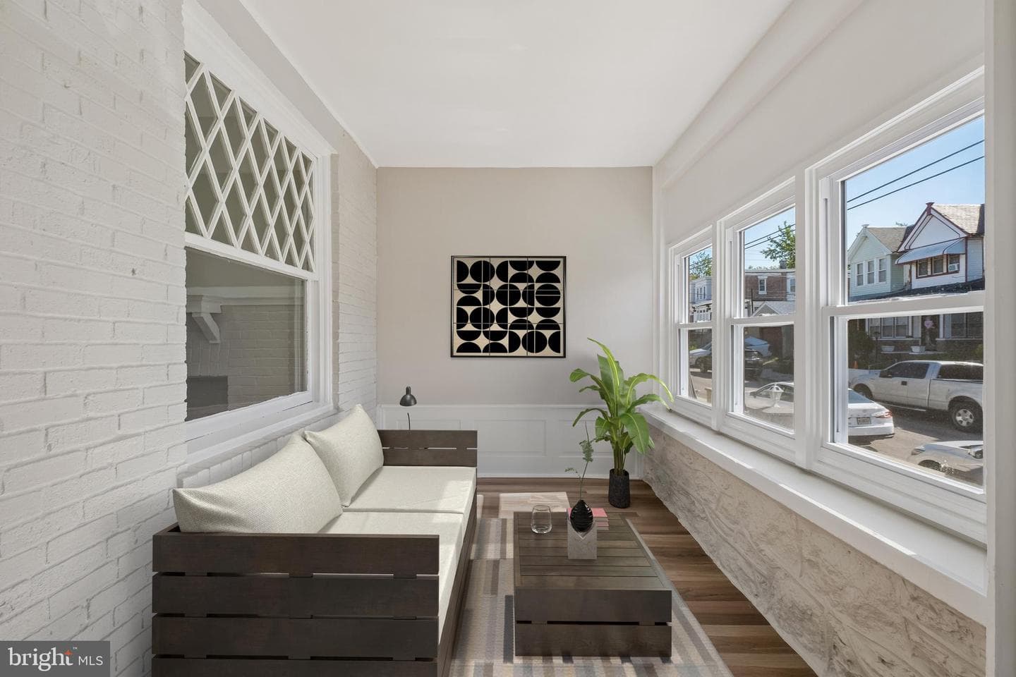 5014 N Smedley Street photo 2