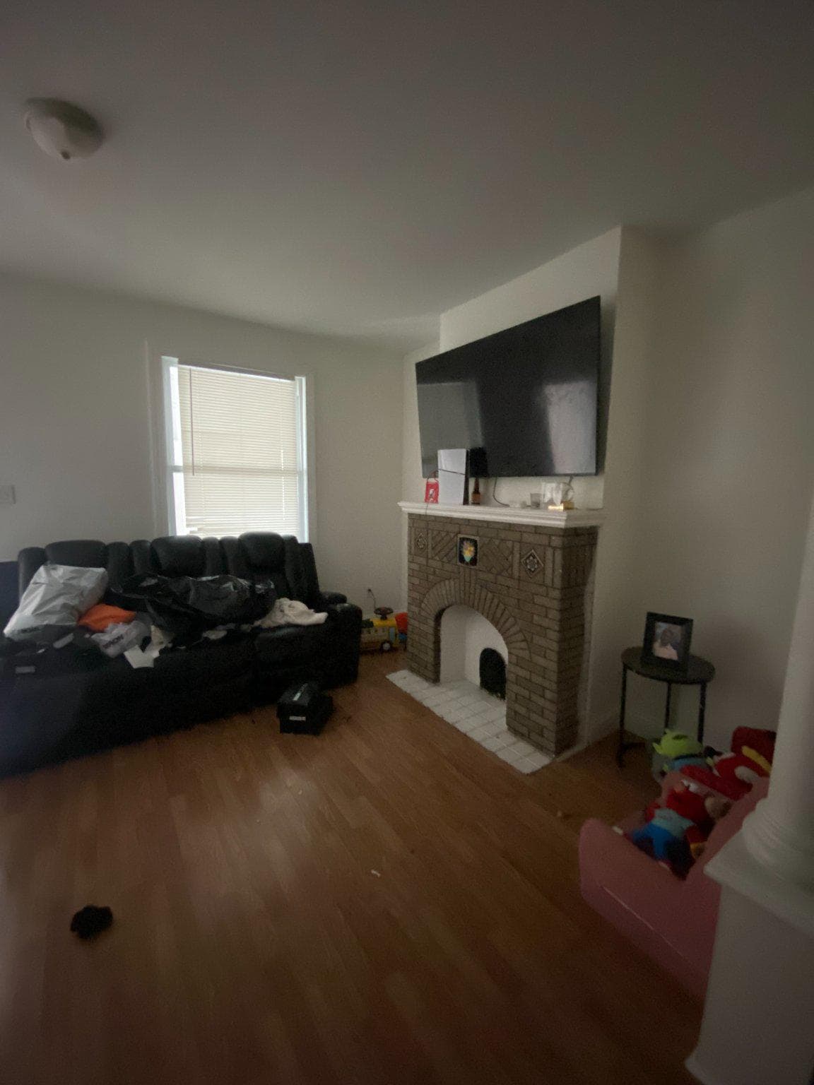 2111 S Shields photo 6