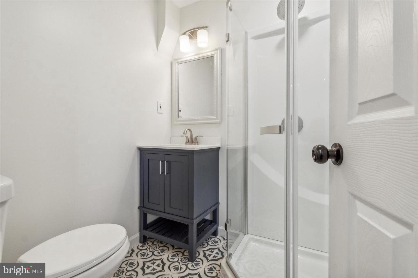 128 W Hansberry Street photo 11