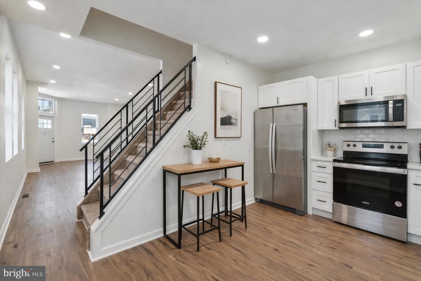 128 W Hansberry Street photo 4
