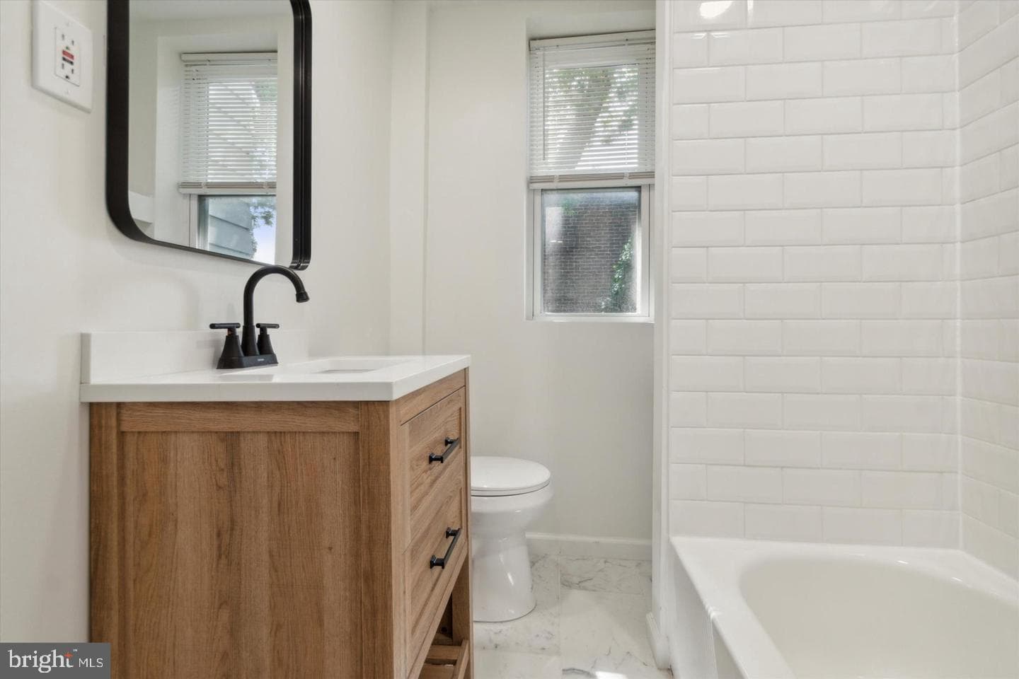 128 W Hansberry Street photo 7