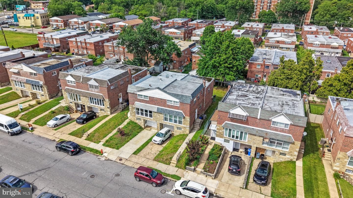 2127 Hoffnagle Street, Philadelphia