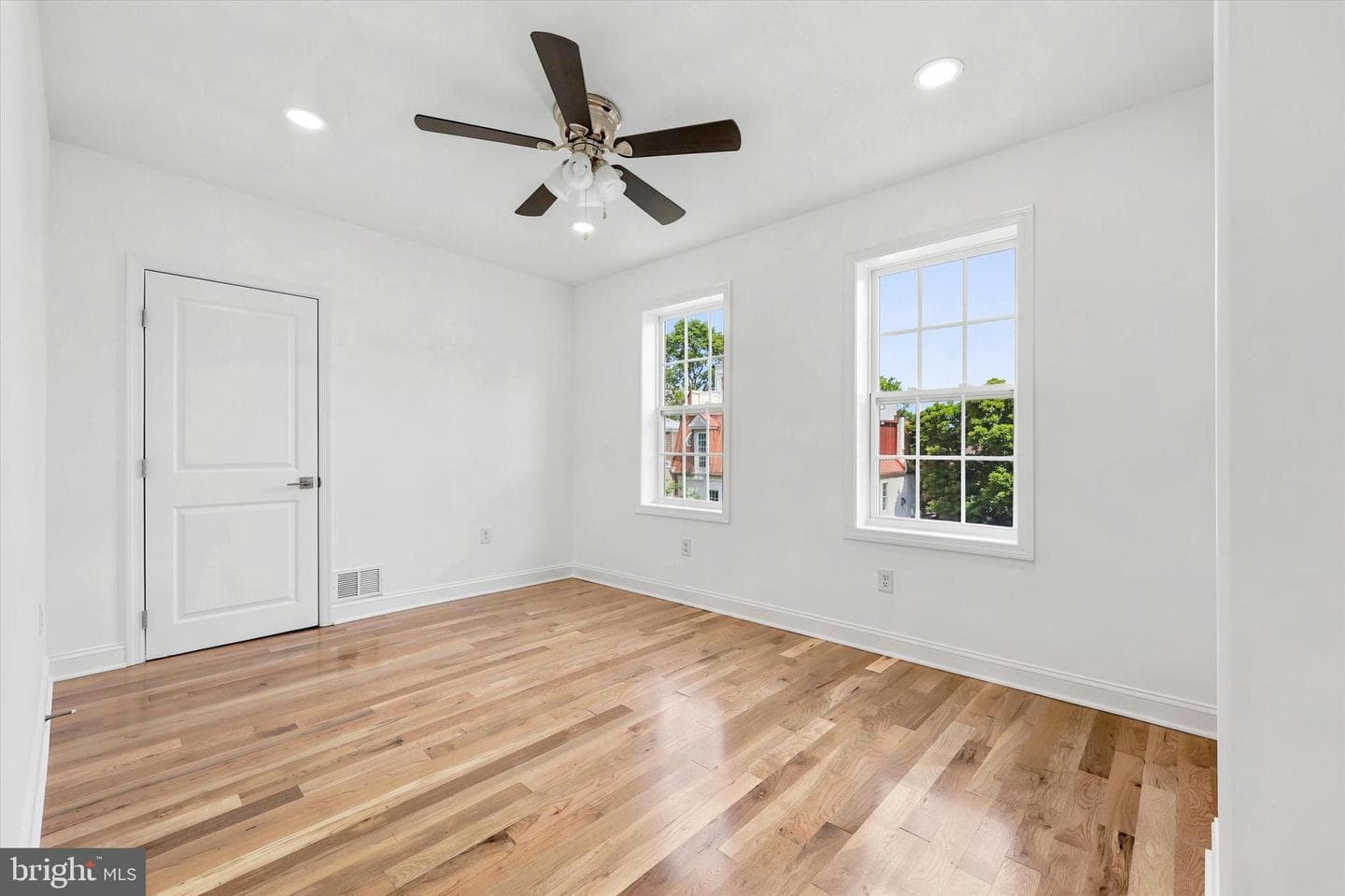 238 Kalos Street photo 22
