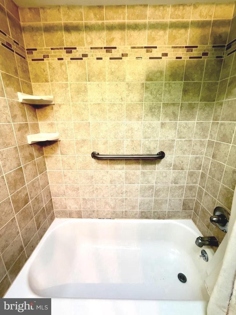 1606 Fox Chase Road photo 16