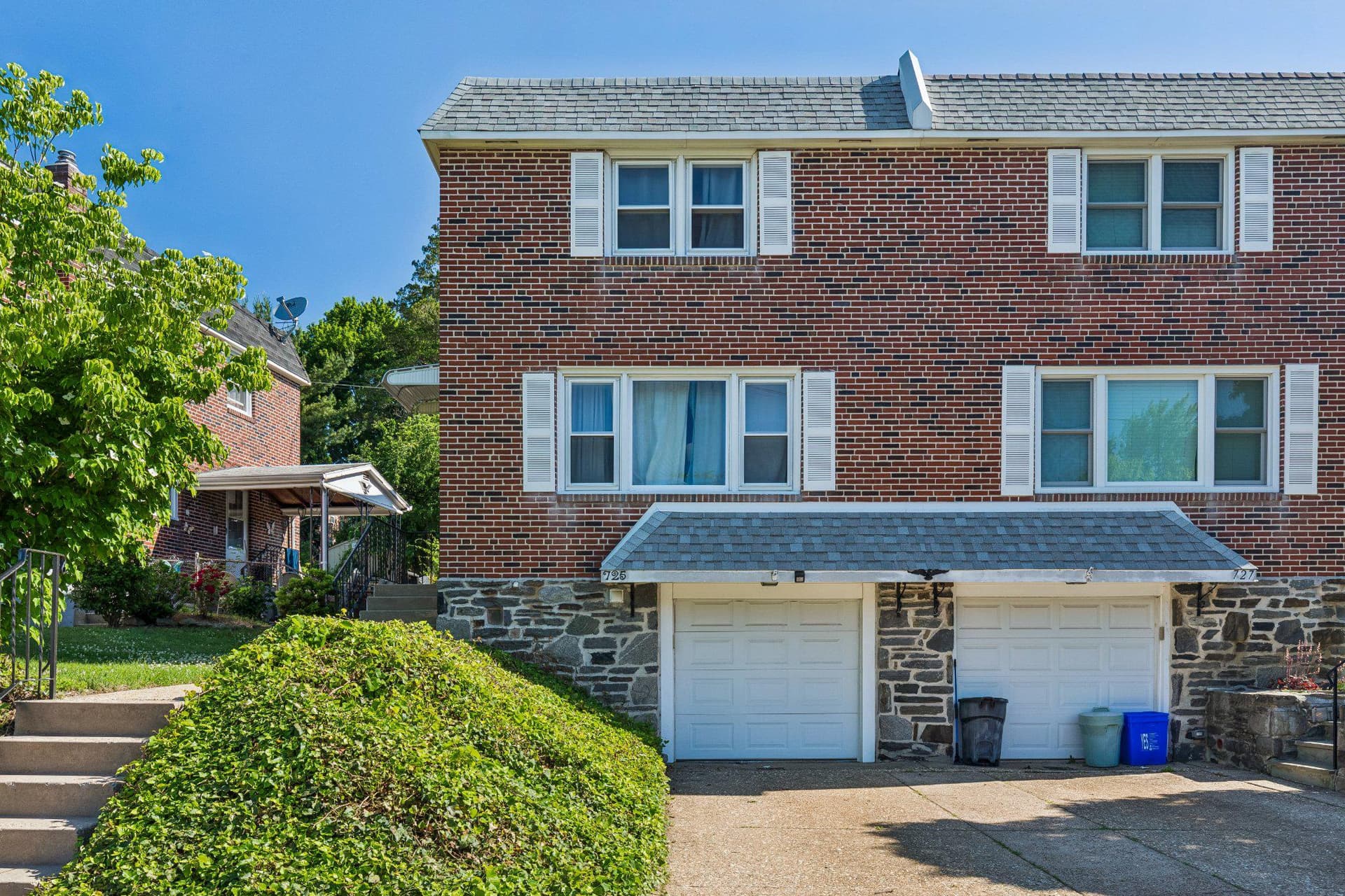 725 Hill Road