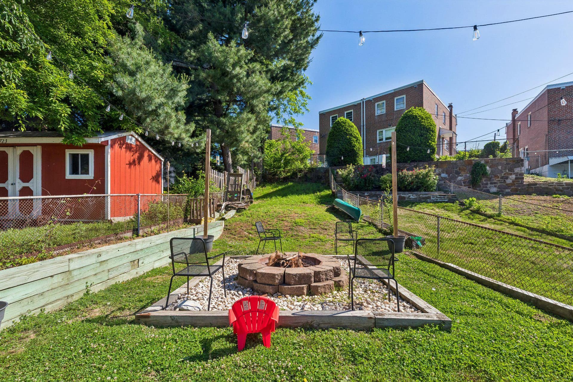 725 Hill Road photo 35