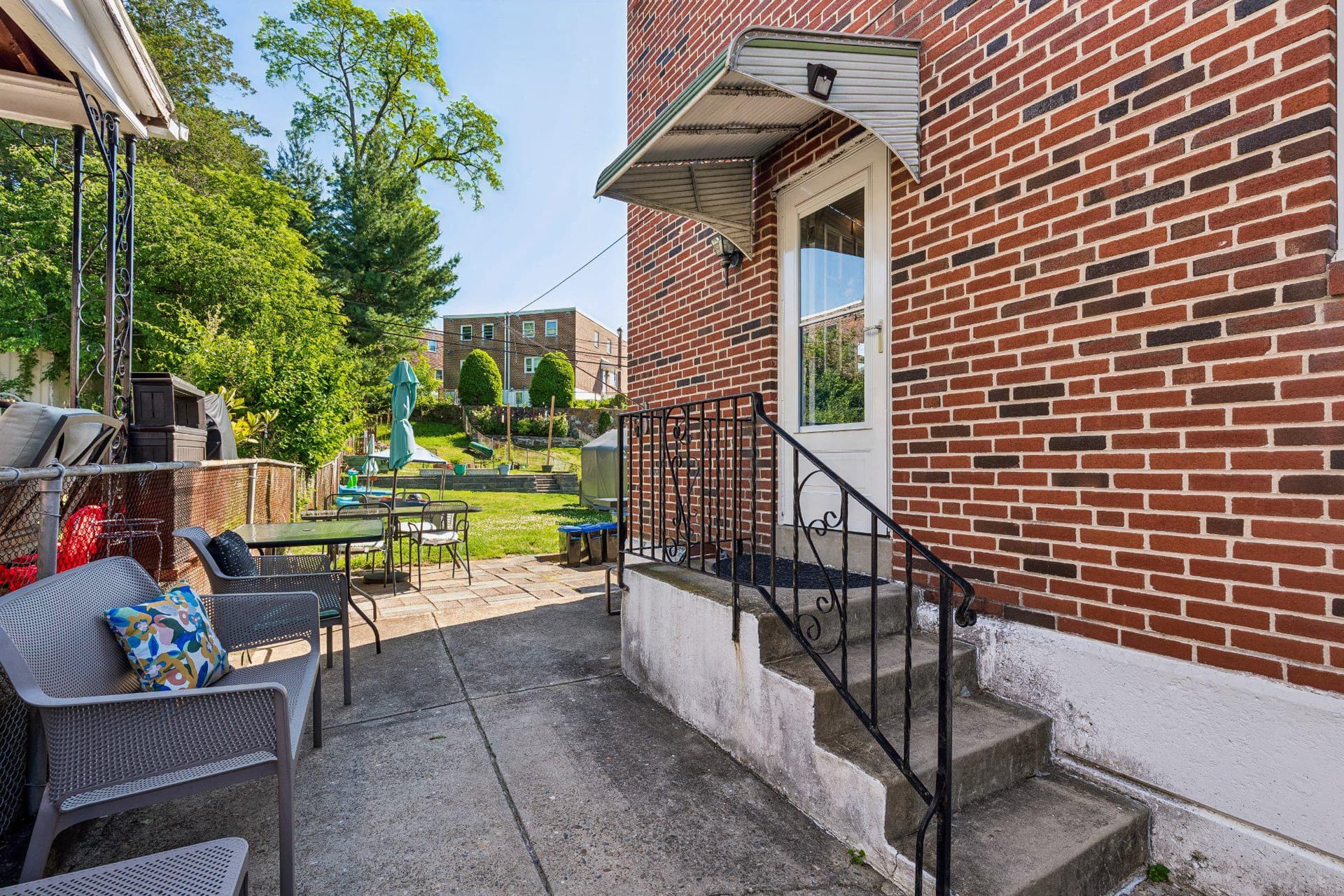 725 Hill Road photo 43